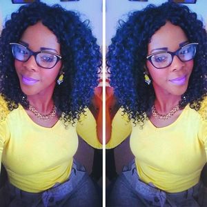 Meet your Posher, Pia